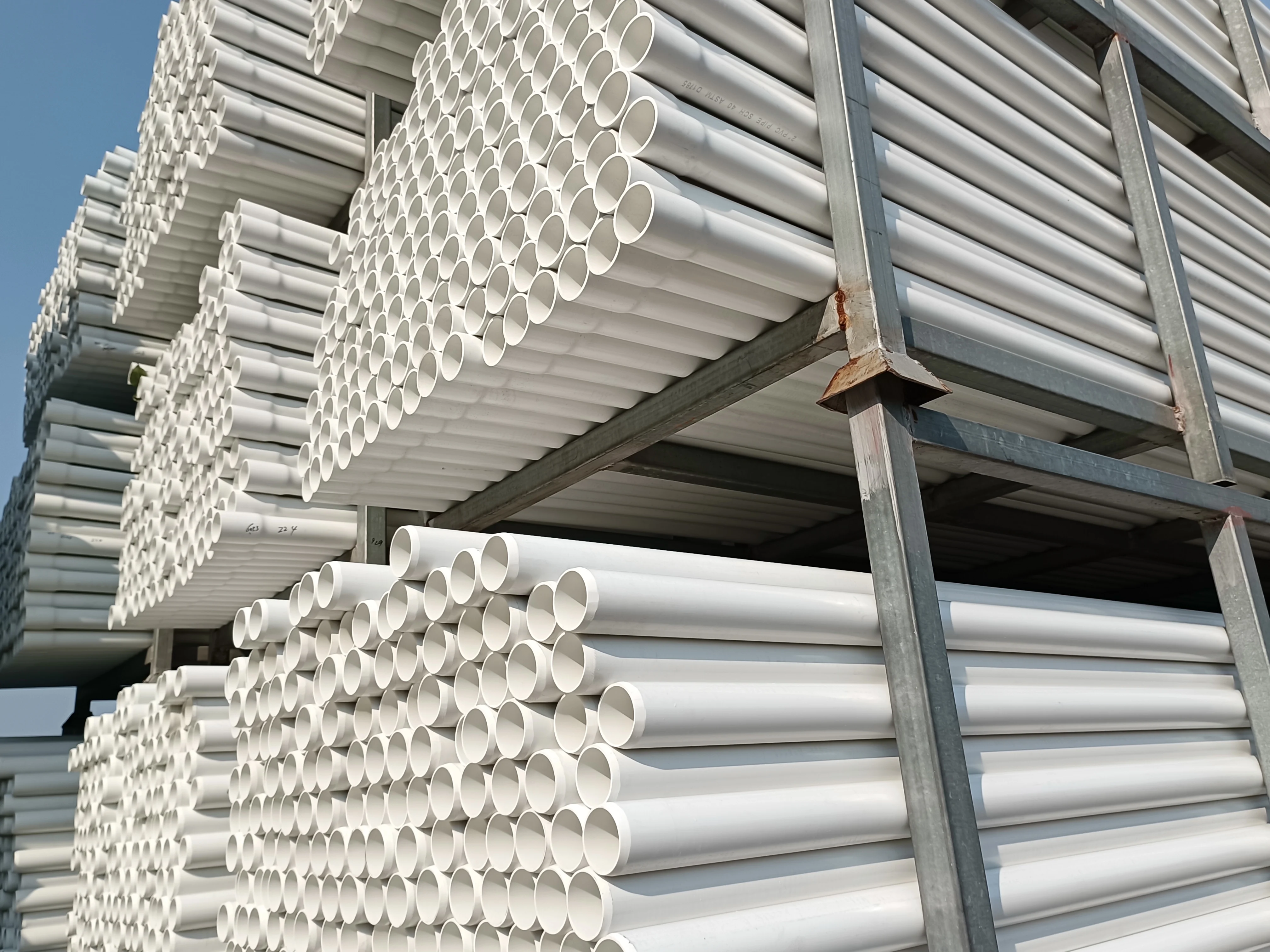 Factory Sale plomberie materials PVC Pipe 50 75  100 110  160 200 mm
