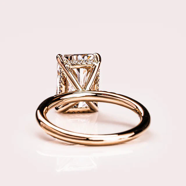 Custom Costume Jewelry Manufacturer Wedding Zircon Diamond Radiant Design 925 Silver Ring