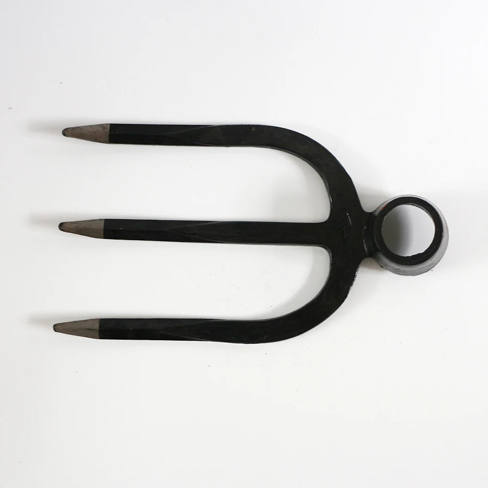 China Factory Garden Tools Steel Fork Carbon Steel Garden Farming Pitchfork