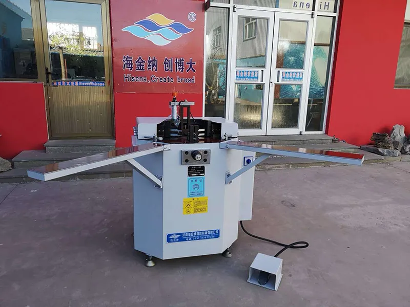 Aluminum curtain wall window corner crimping automatic hydraulic aluminum workshop machinery