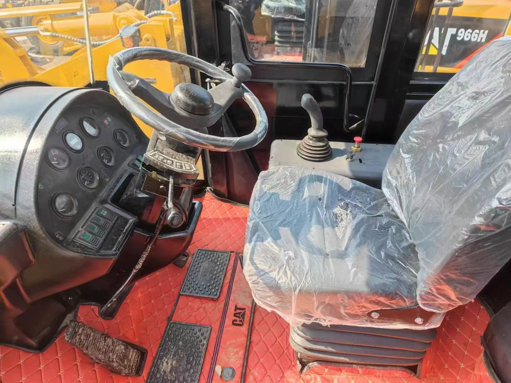 Sturdy Second-hand  Loader Caterpillar 966H - Proven Dependability