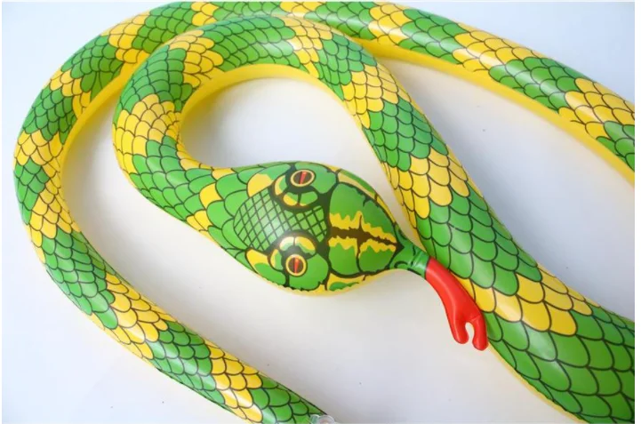 Thickened PVC inflatable python inflatable golden snake Halloween new toy inflatable animal snake