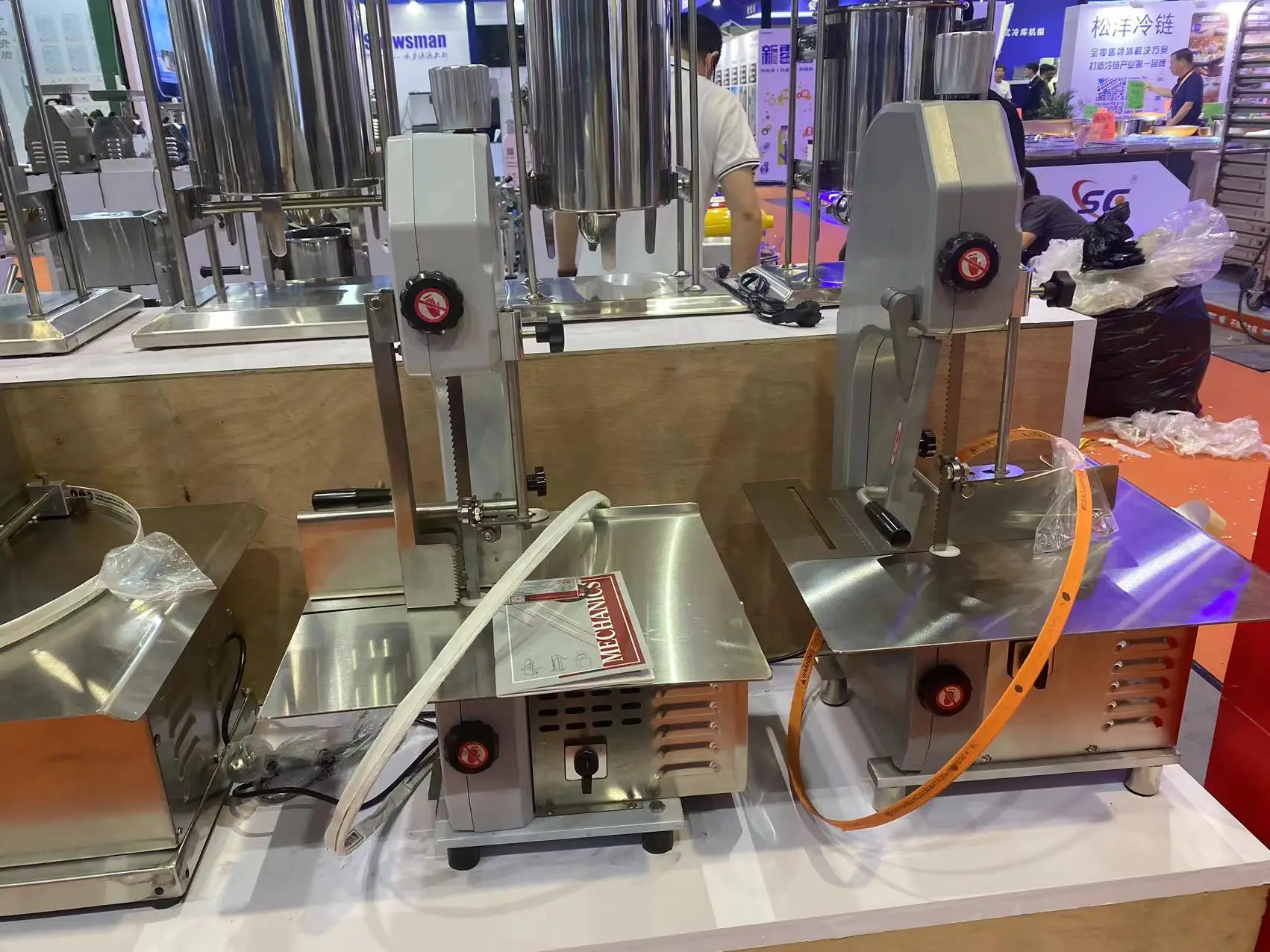 HR-210A/250/250B/300A/400A/500A/600A Meat Saw Machine Commercial Table Saws Electric Bow Saw With Free Blade