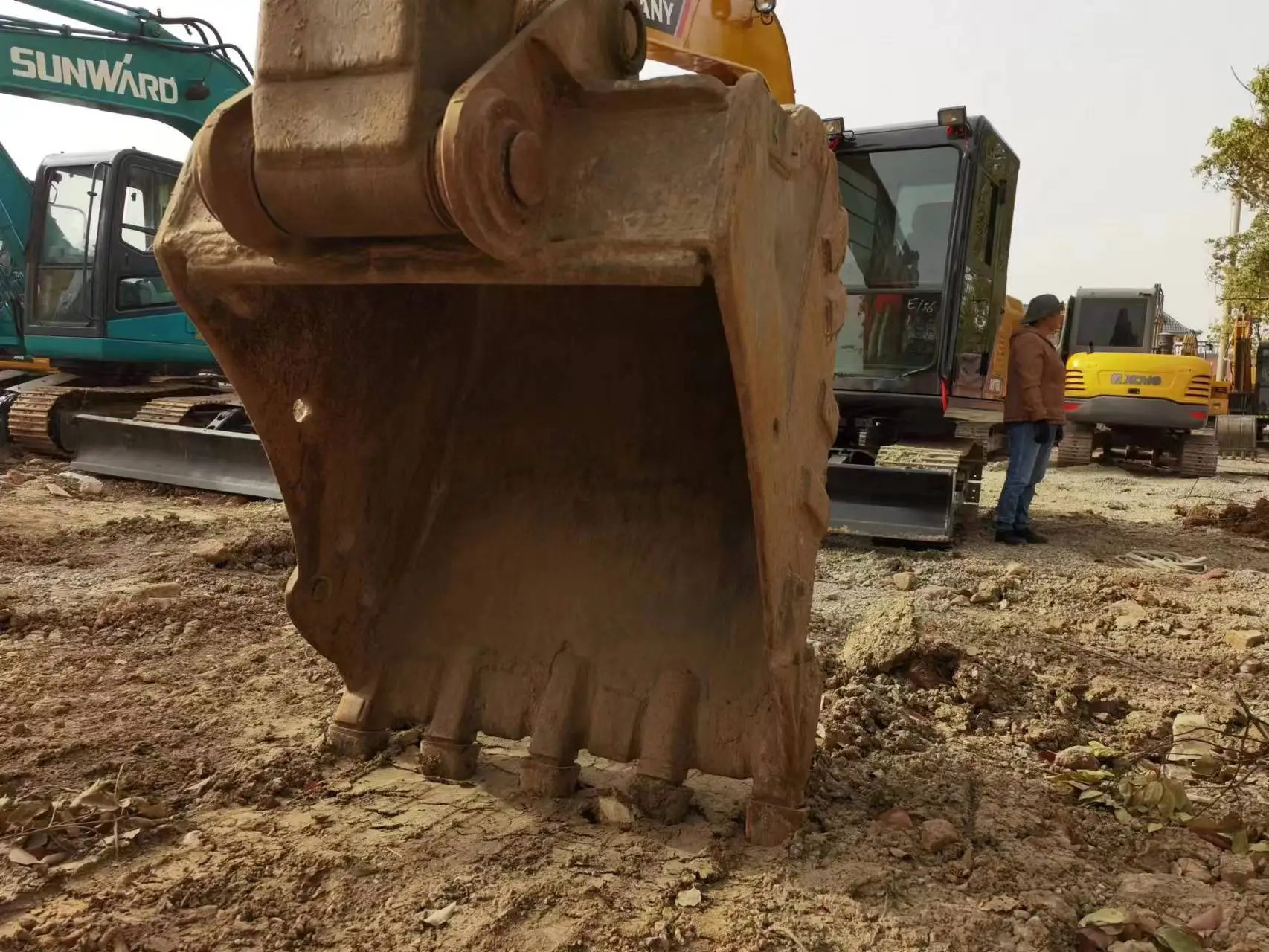 Экскаватор 15 тонн CAT315 312 313 318 320 подержанный гусеничный экскаватор оригинальная машина по низкой цене
