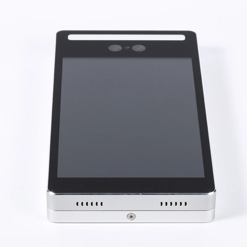 Система видеонаблюдения с функцией распознавания лиц для интегрированной Машинки с динамическим распознаванием лиц