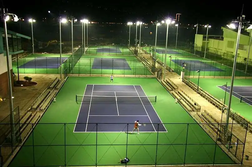 Factory Made 100W 150W 200W 240W lighting led reflector cast light floodlight led stadium flood light LED