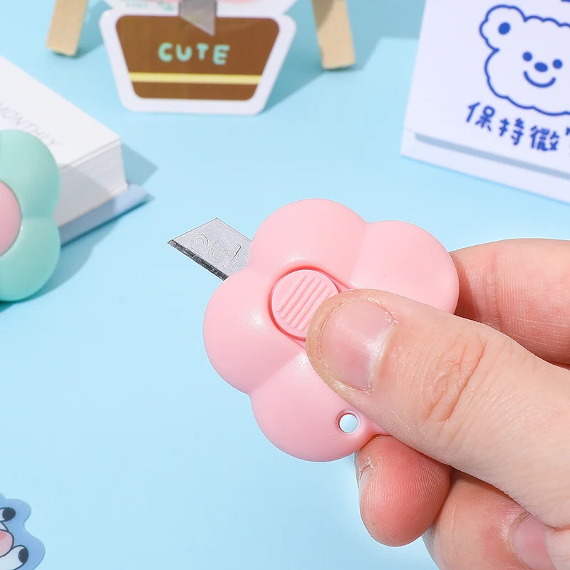 OULE Hot Sale School Office Portable Mini Cute Flower Shape Pink Utility Knife