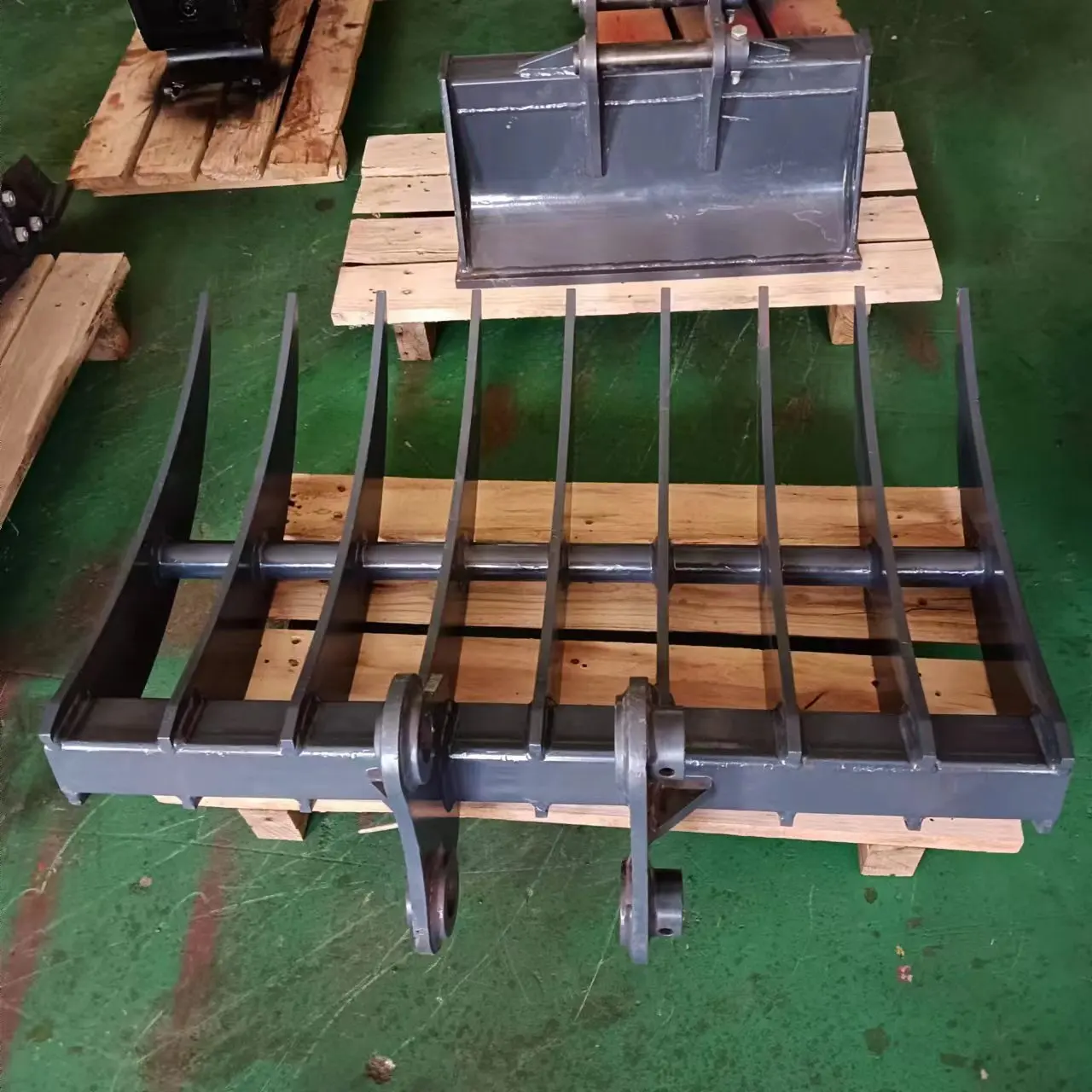 Mini Excavator Rake Attachments Teeth Number Customized Root Rake