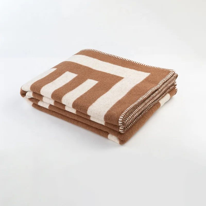 HengTai New Trend 625gsm 100%wool Blanket Heavy 130*170cm Wool Blankets Woven Throw Blanket For Winter