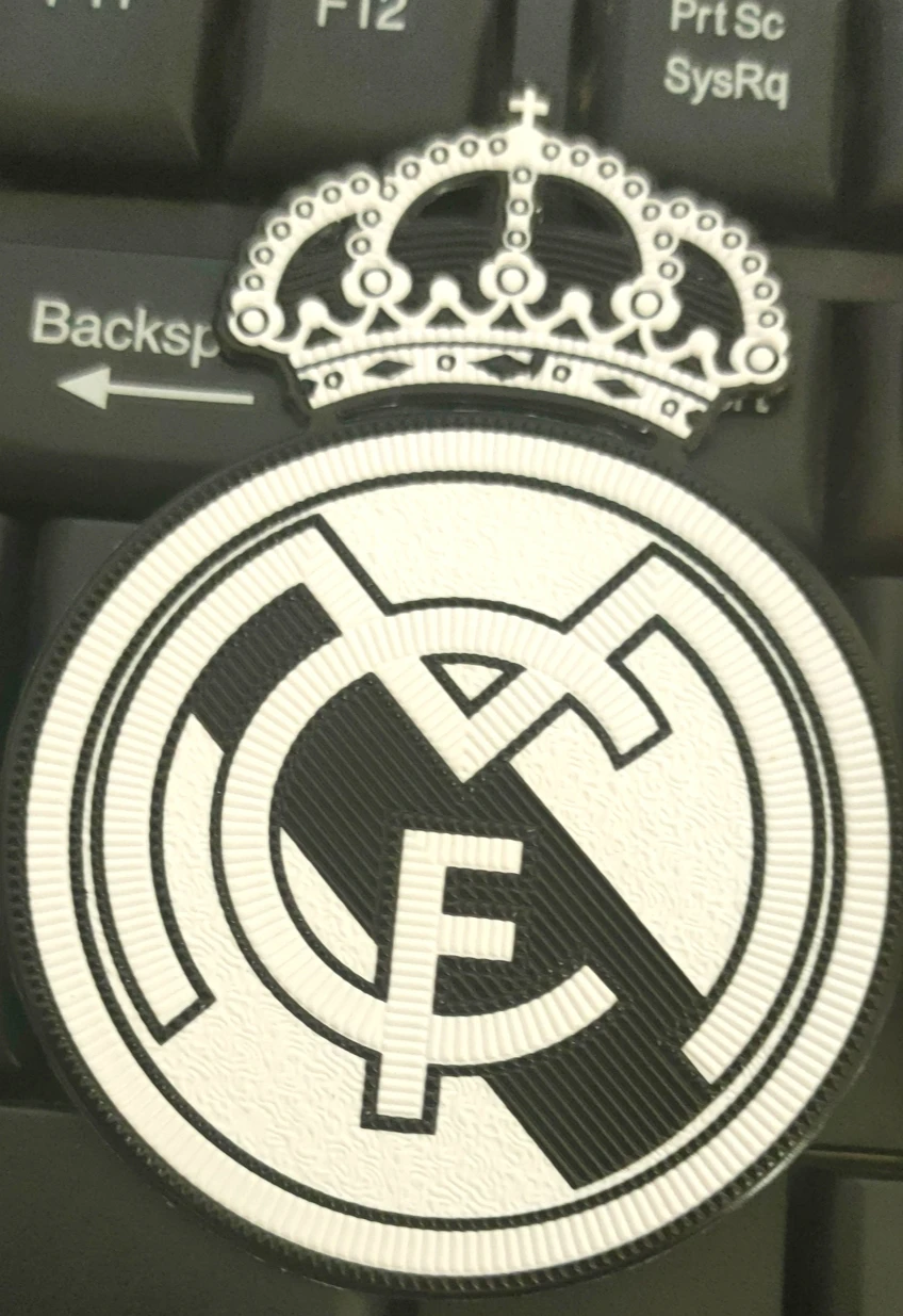 Customized Rubber 3D Logo Label PVC Embossed Engraved Rubber Patch real m rid