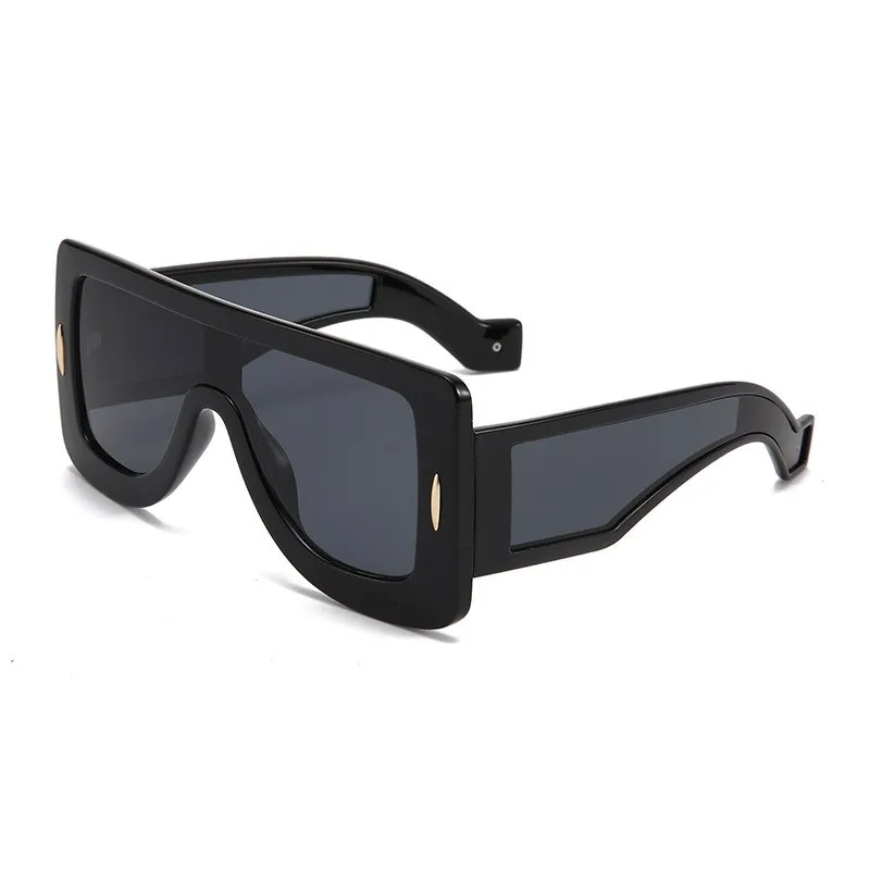 Wholesale Oversize Sunglasses New Design One Piece Luxury Windproof Glasses Anti Blue Outdoor Fashion Eyewear Gafas De Sol