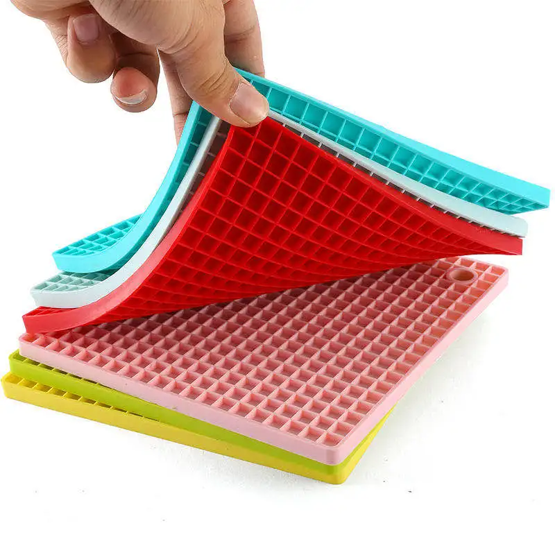 
Factory custom Silicone square Placemat Anti-scalding Insulation pads Kitchen placemat Thick bowl mat pad 