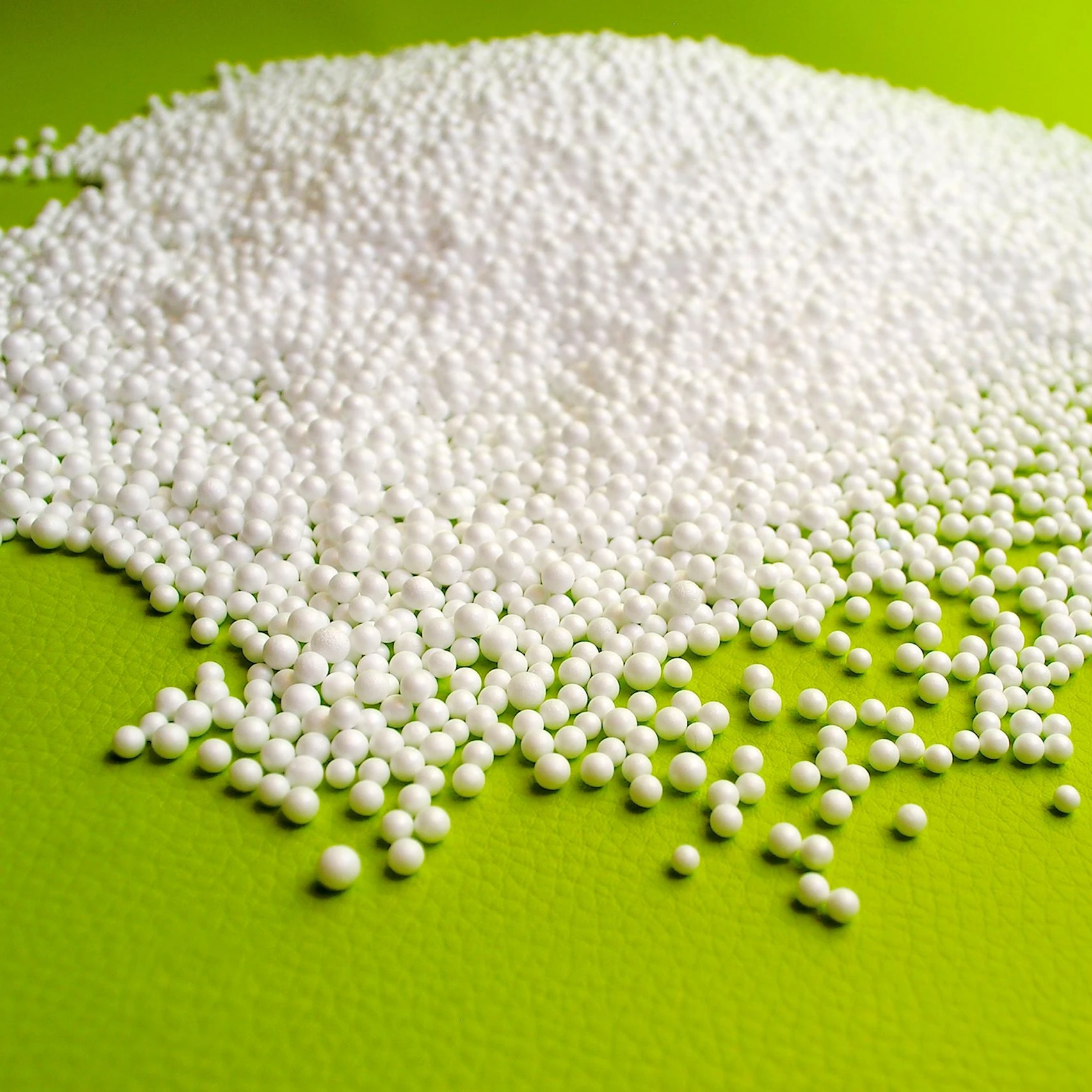 Low Price Virgin Eps Resin Recycled Eps Granules Plastic Raw Material For Block