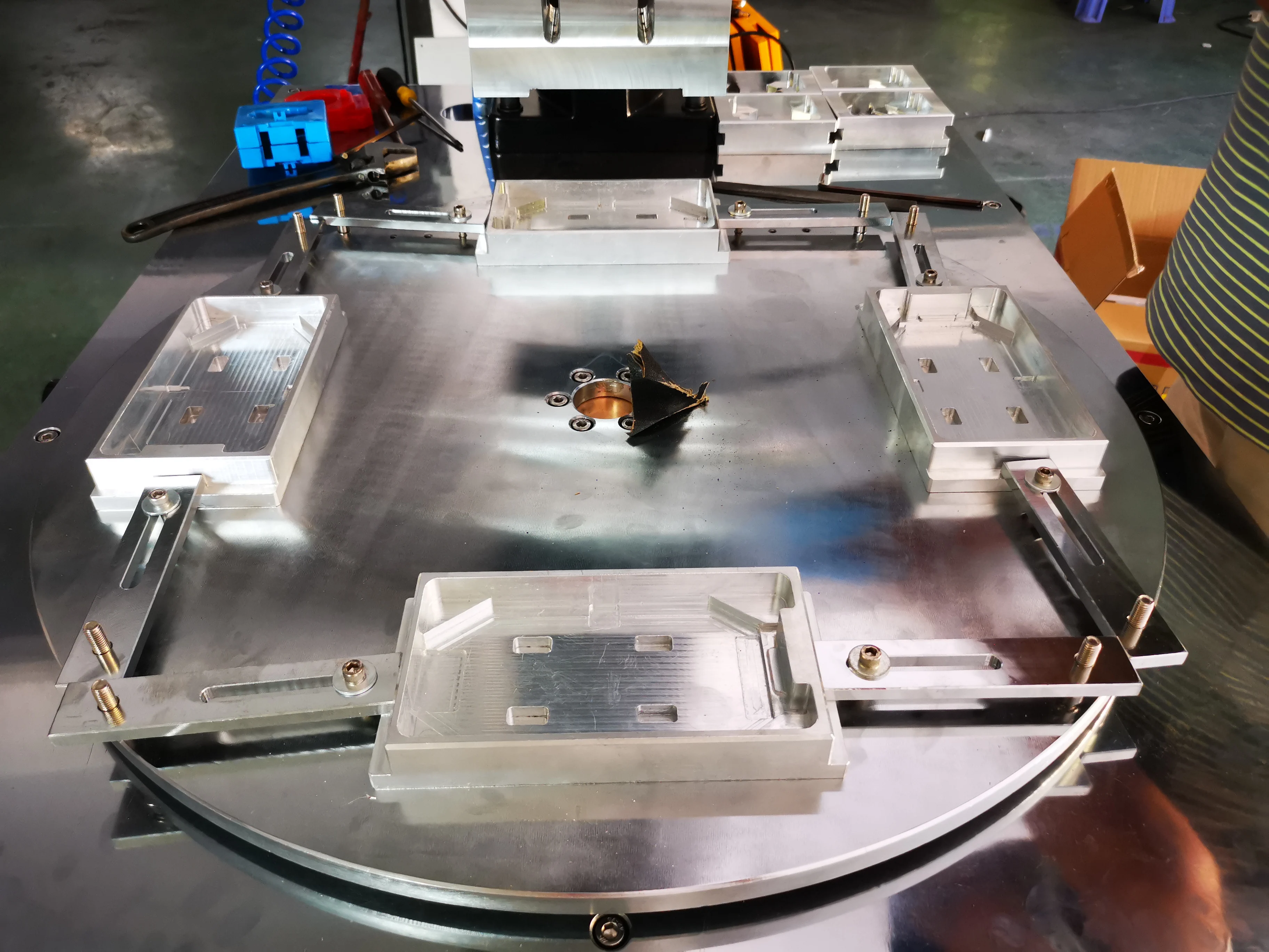 Configurable Digital Rotary Ultrasonic Welder: 15KHz Frequency, 4200W High-Power Output