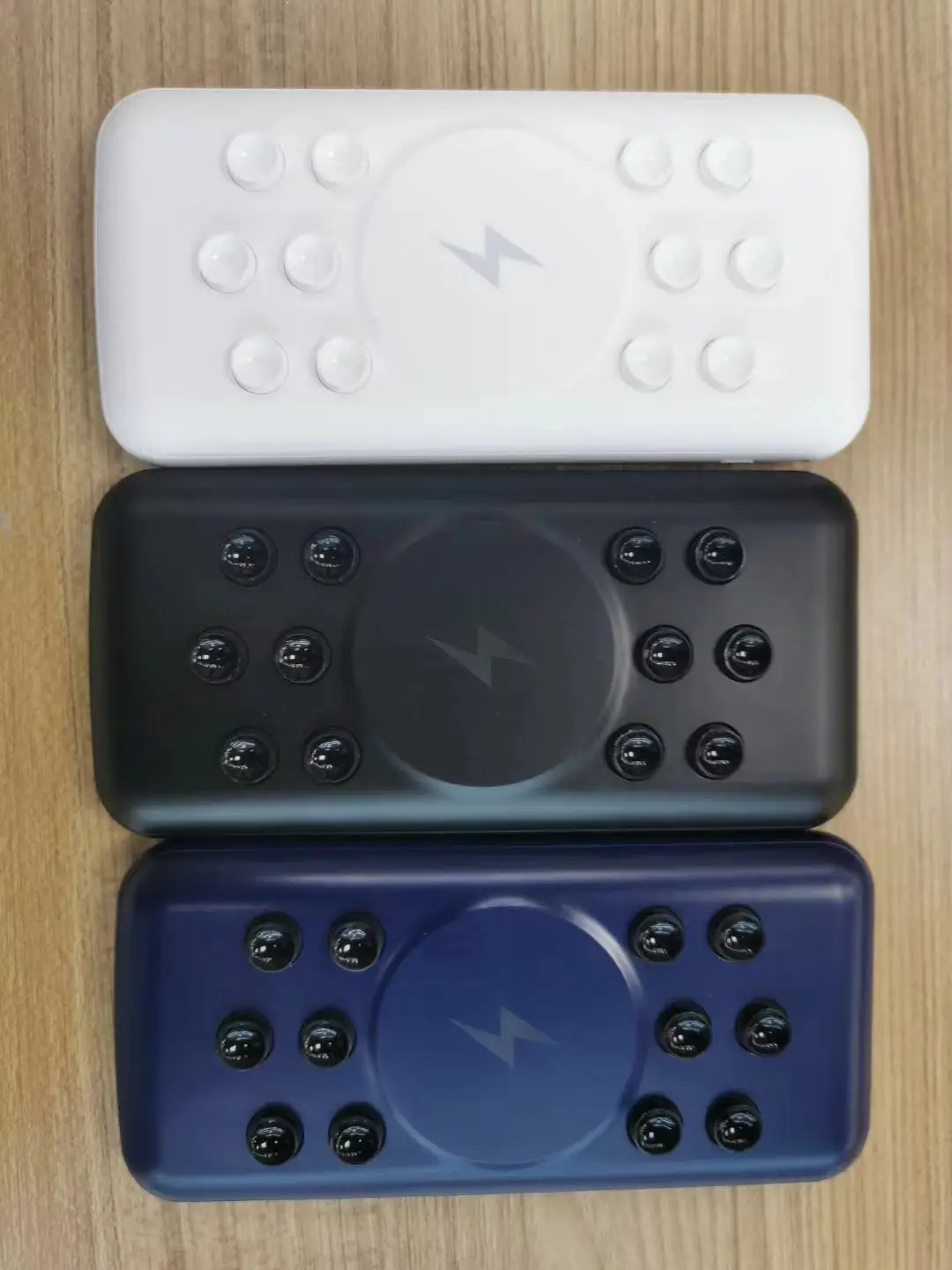 universal builded-in cable wireless power bank quick charger fast charging magnetic wireless power bank with 18w