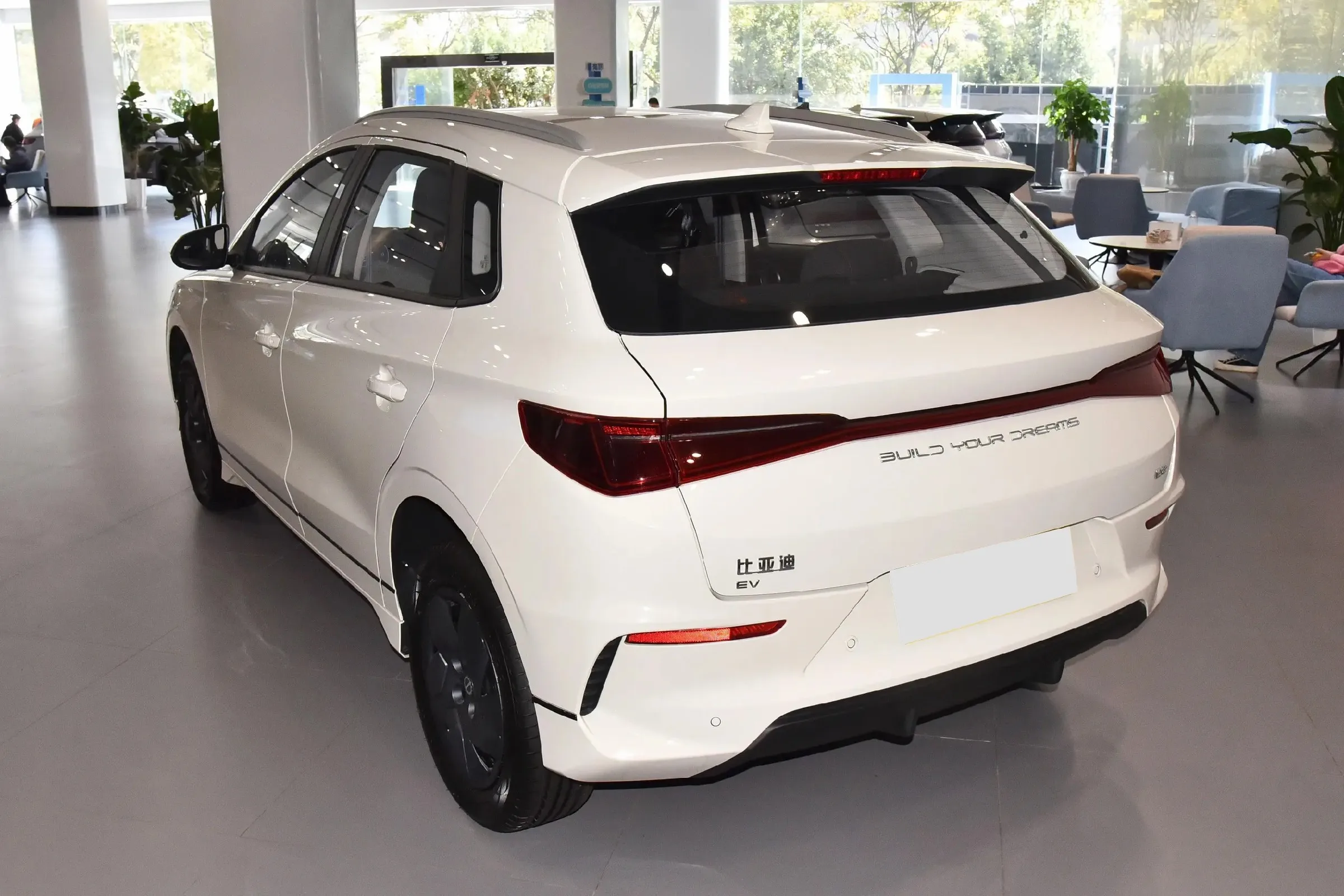 2024 новый поставщик 405 км Byd E2 хэтчбек автомобили 5-дверный 5-местный электромобили Китай дешевый автомобиль Ev для продажи