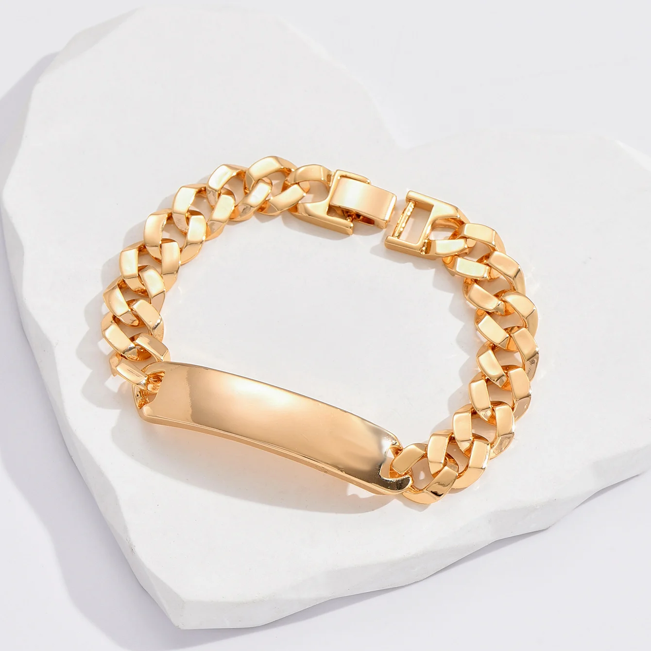Wholesale Jewelry Fashion Hot Sale Watch Bracelet With 18K Gold Plated Bracelets