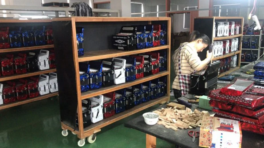 Дешевое студенческое пианино 30 клавиш 32 бас гармошка JP3032A