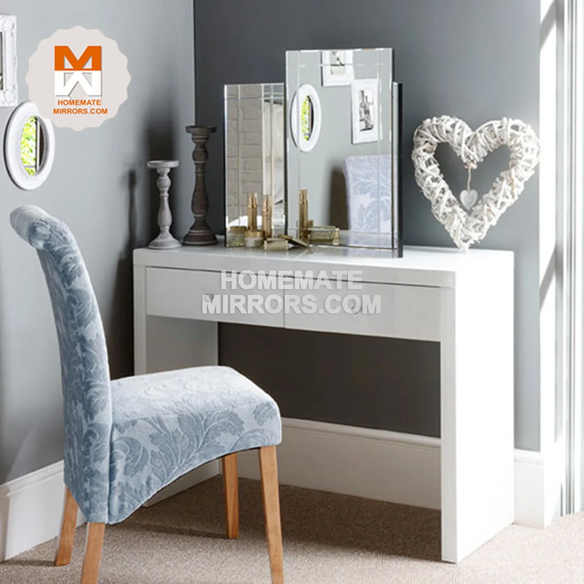 Beautiful White Mirrored Console Table with Mirror