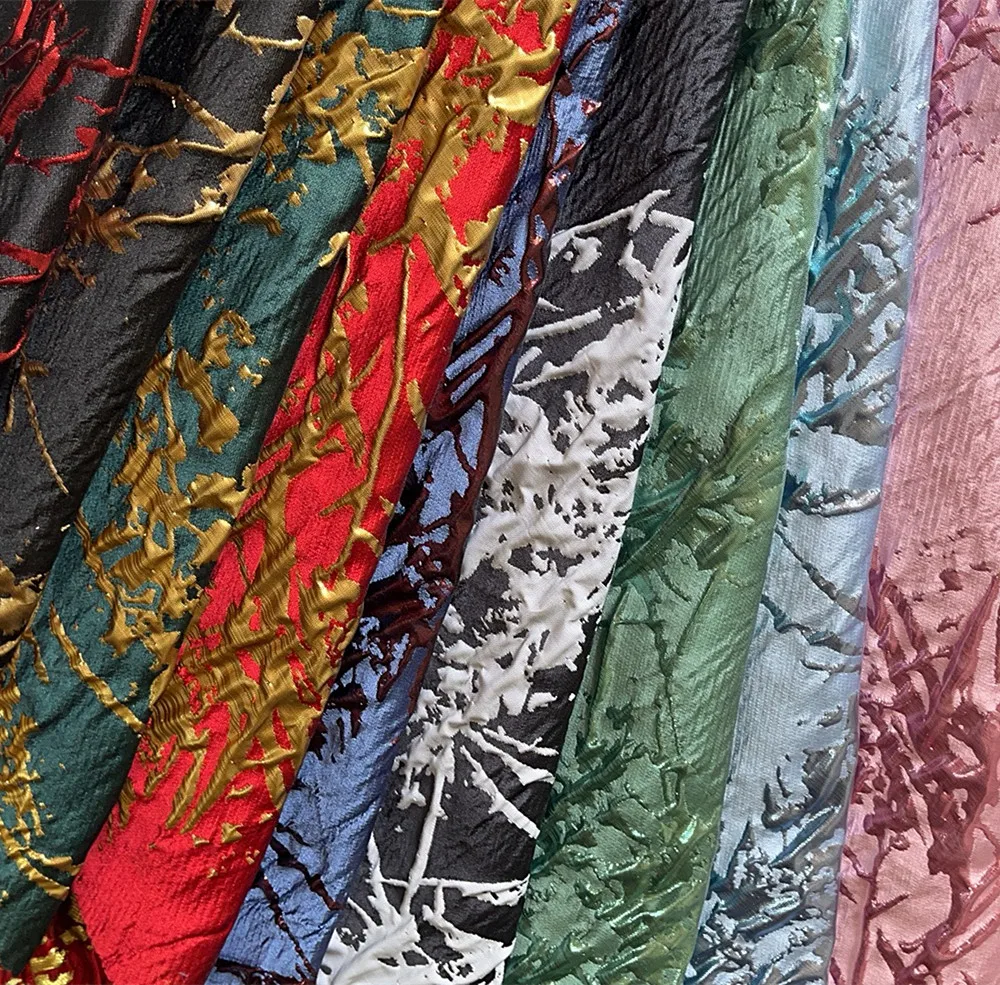 91gsm Unique quality polyester metallic chiffon jacquard fabric elegant style for party clothing