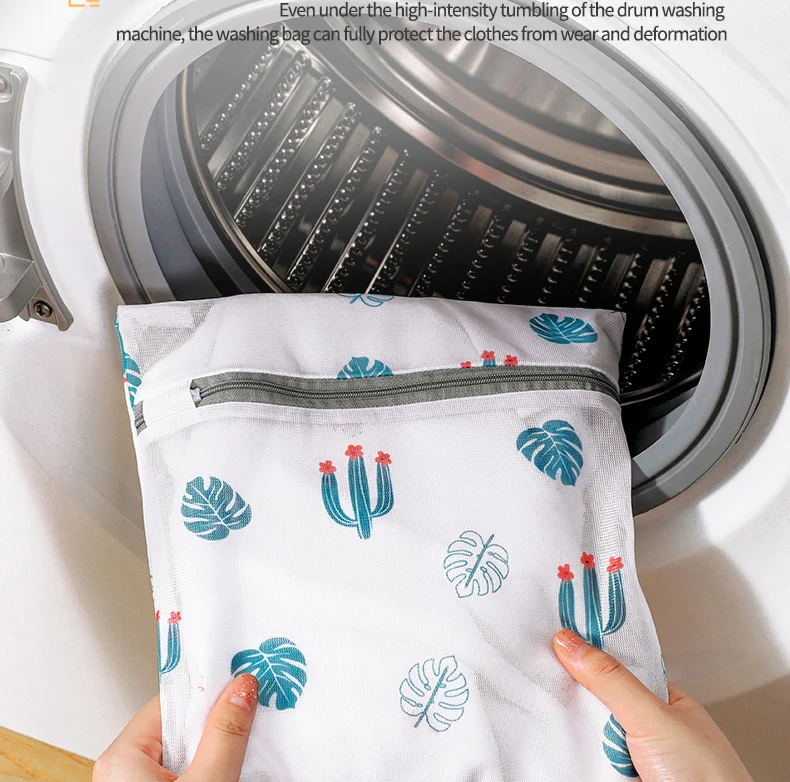 Chinese Factory Fine Mesh Laundry Bag with Zipper Handle Protective Washing Bra Premium Household Essentials