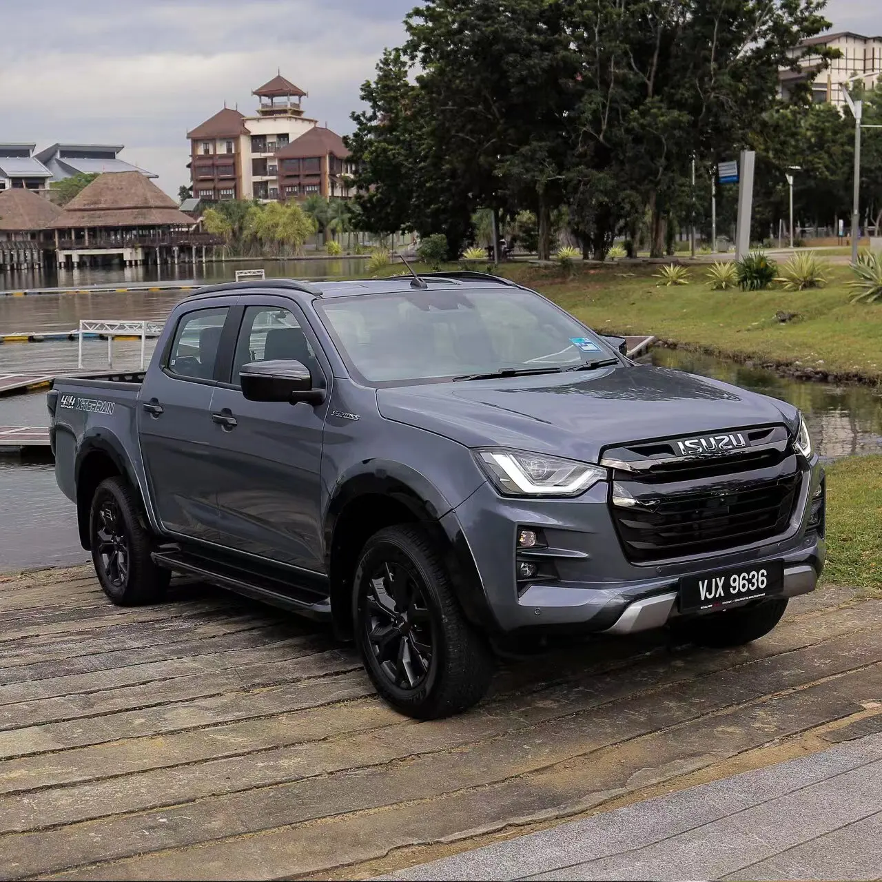 2024 isuzu dmax new pickup truck diesel 4x4 automatic high speed petrol vehicles leather r19 left steering cargo pick up d-max