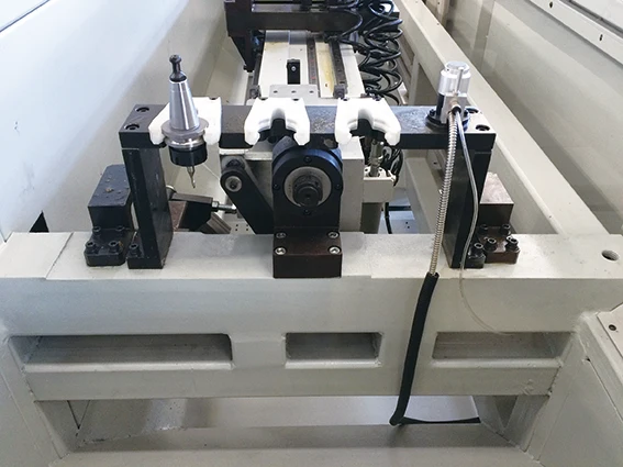 
Factory Price CNC Auto Tool Changing Aluminium Profile Processing Machinery Center for Windows and Door 