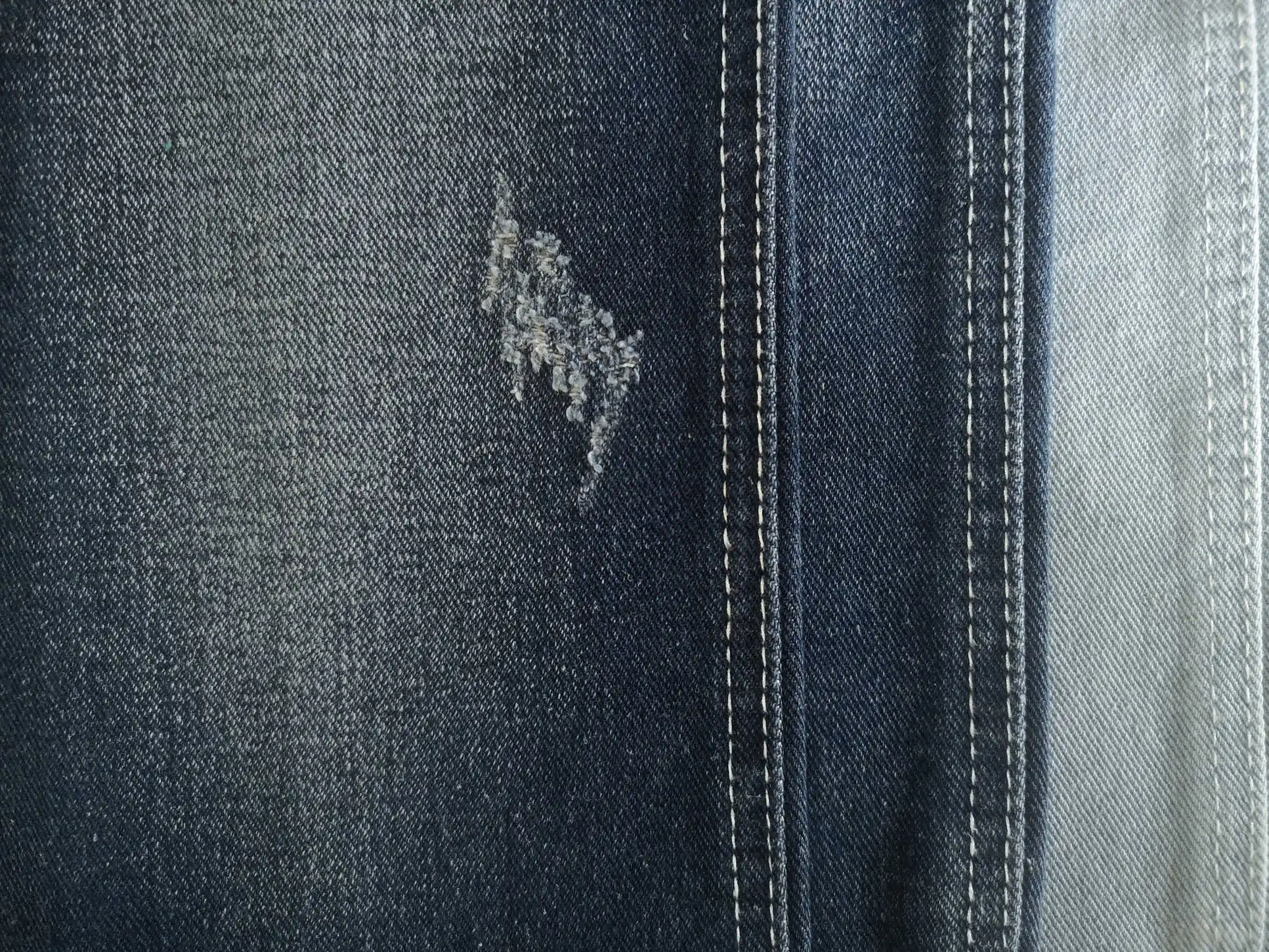 2489 Cheap price cost-effective OE non stretch cotton polyester woven twill denim fabric wholesale