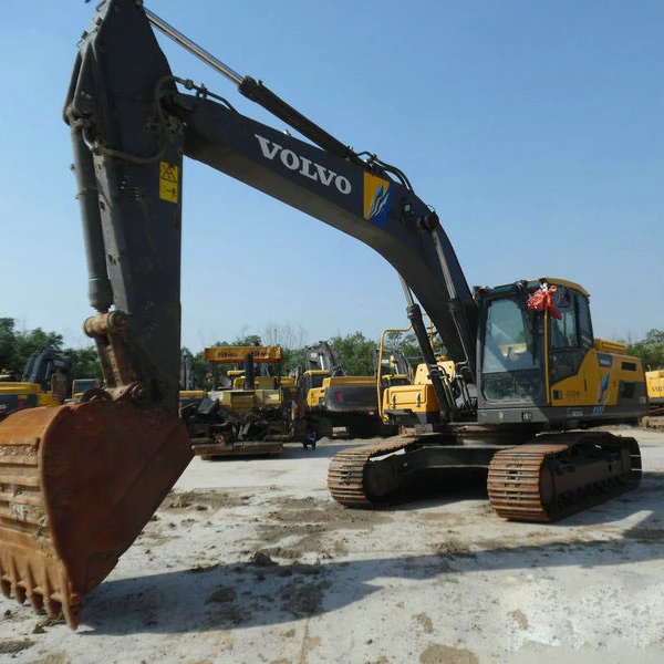25-тонная большая машина произведенная в Швеция 90% новая 2022 volvo ec250D для продажи