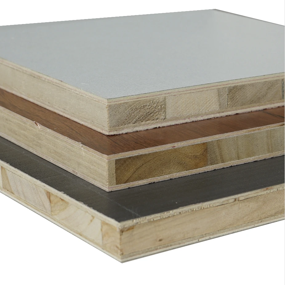 factory sales Low price Poplar  Pine wood core 18mm 19mm e0 glue melamine block boards