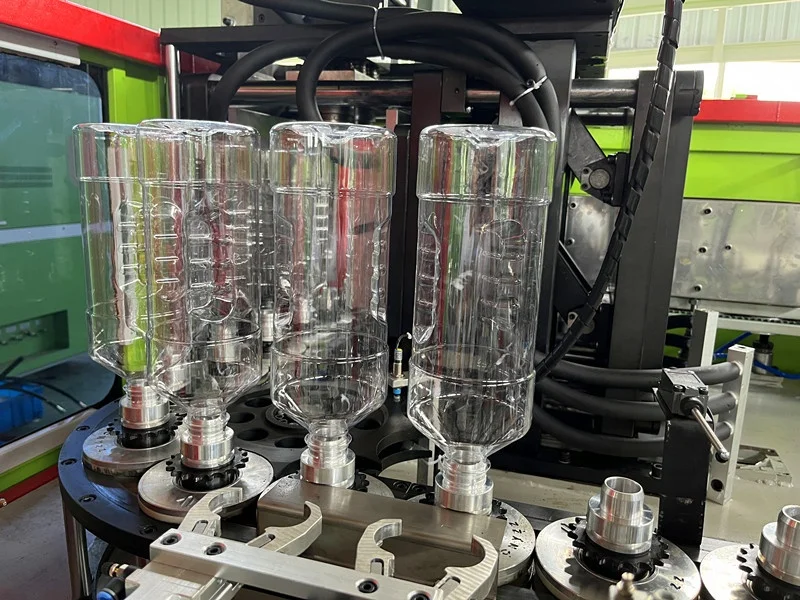 Hand feeding preform blow molding machine manual jar blowing machine