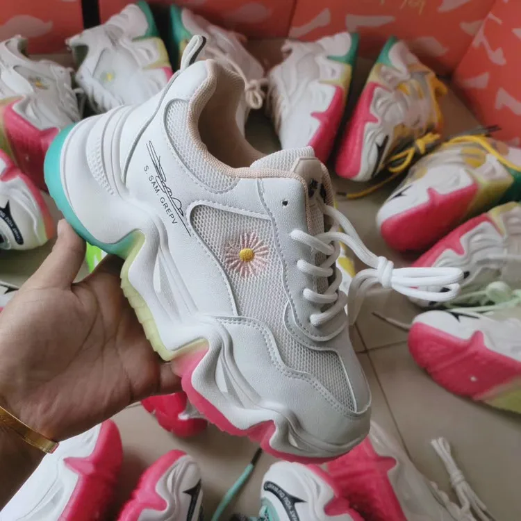 Сезон весна; Новинка; Модная женская обувь на платформе; Повседневная спортивная обувь для женщин штока смешанный Летняя женская обувь