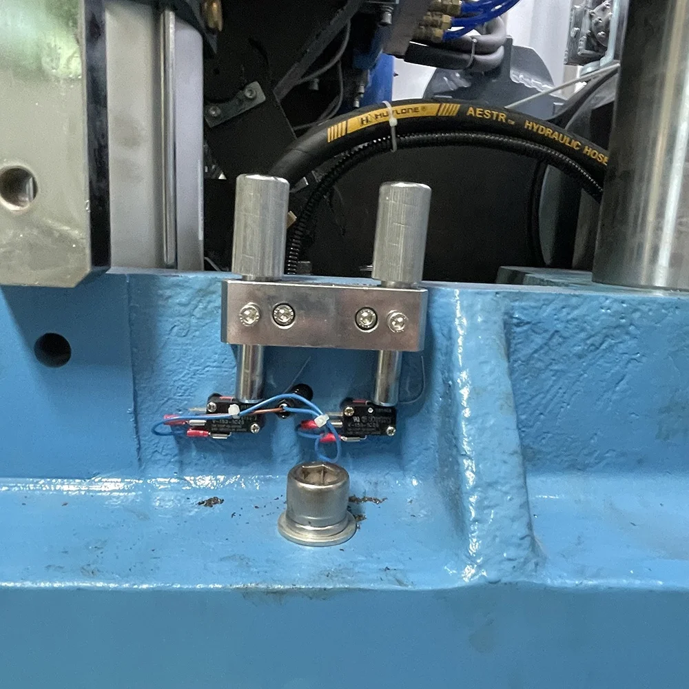 Cheap Manual Good Price And Efficient Plastic Sugar Cane Packaging Egg Tray Machine Trade With Attractive Disposal Cover