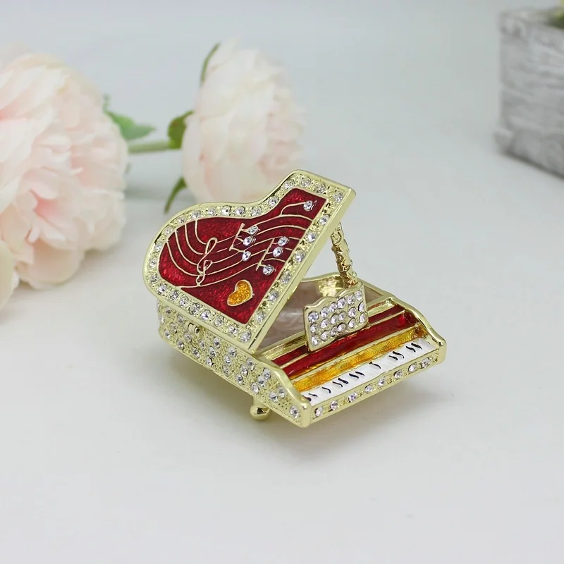 SHINNYGIFTS подарок на день Святого Валентина коробка для украшений с ручной росписью в виде сердца эмалированная декоративная шарнирная шкатулка со стразами