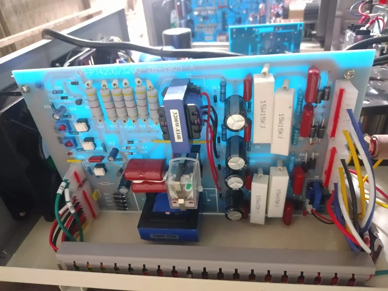 2000w 20khz Ultrasonic Generator Box+horn and Roller for Mask Bag Welding Machine Welder Machine Ultrasonic Plastic 60*50*40cm *