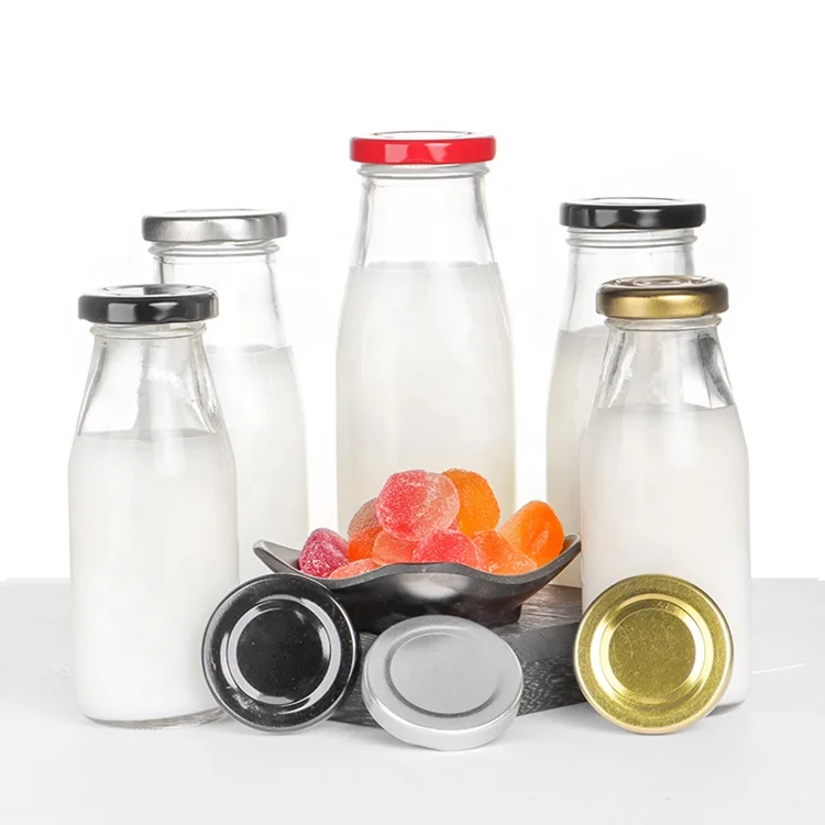 Manufacturer Price Glass Milk Bottle with Metal Lids Vintage Reusable Milk Jugs Dairy Drinking Containers for Milk Yogurt