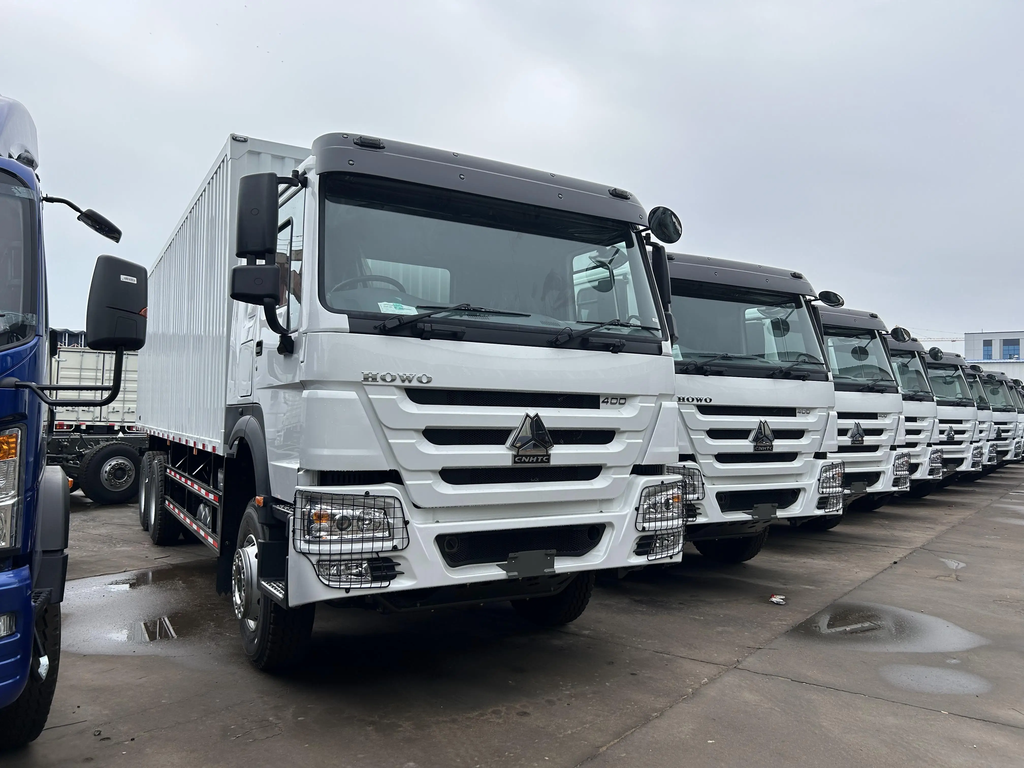 400HP 30T 40T 10 Wheels 7.5m 8.2m 9.5m Van Cargo Truck