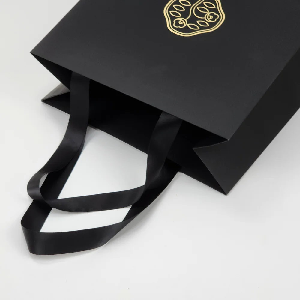 Luxury Paper Shopping Paper Packaging Paper Shopping Gift Bag With Ribbon