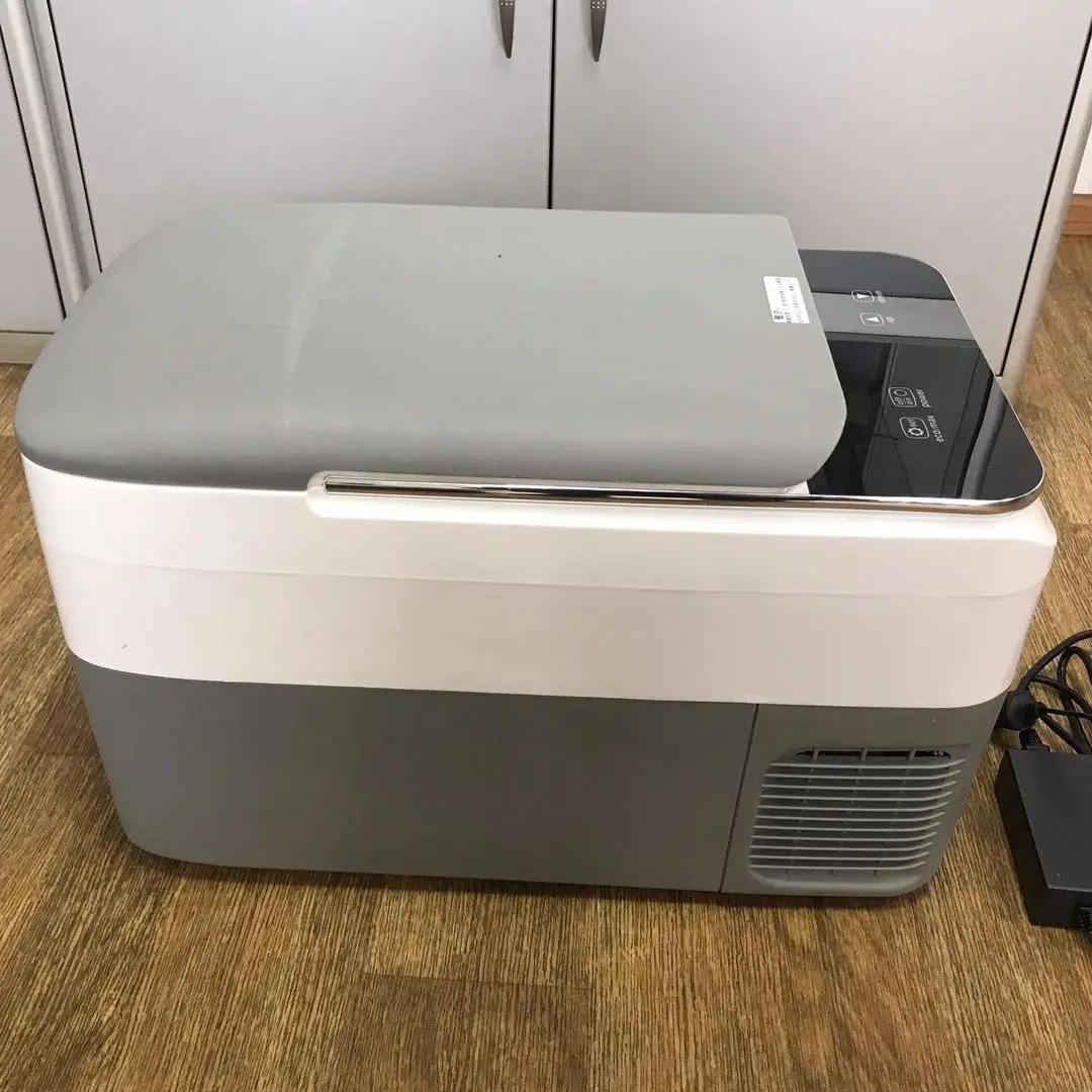 
18L 26L Potable AC DC 12V 24V mobile fridge & freezer,for camping use,car,RV or truck,with solar panel 