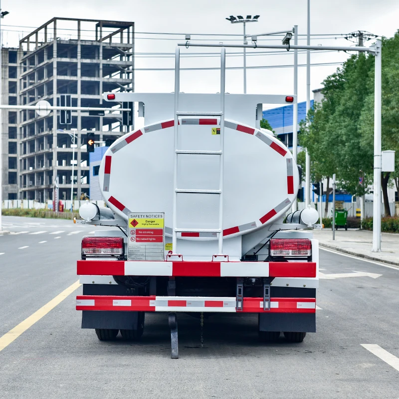Известный бренд dongfeng дизельный двигатель масляный танкер Новый бензовоз 5 tn