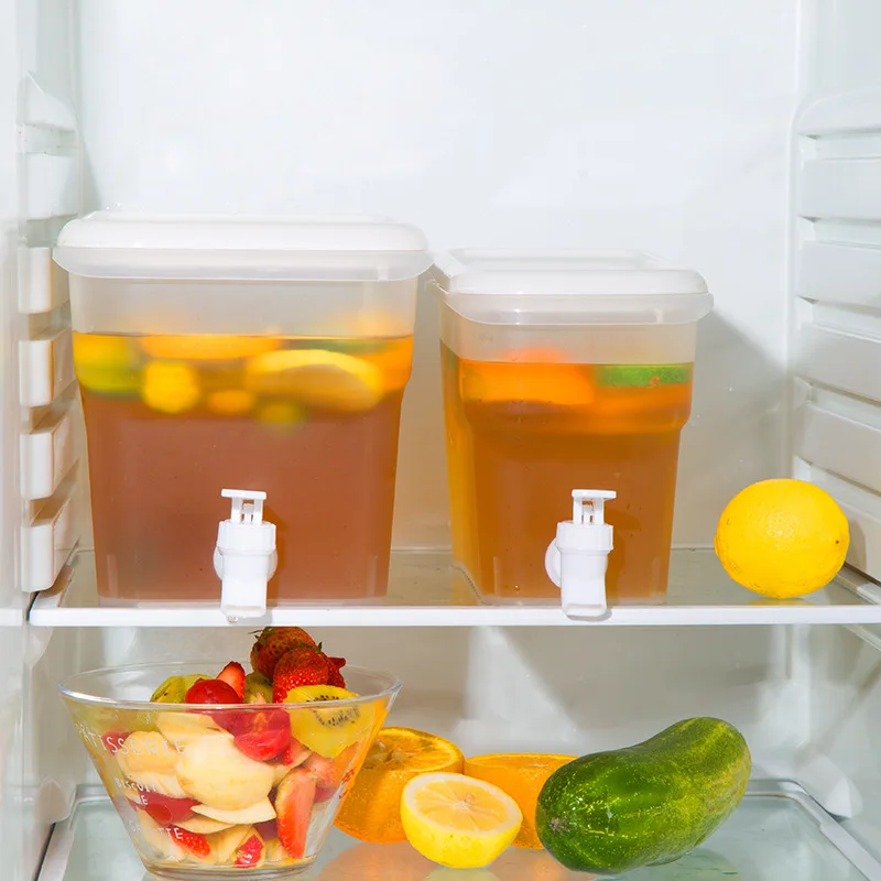 BPA Free Infusion Pitcher With Faucet Water Jugs Tea & Fruit Infusion Pitcher Fridge Plastic Drink Dispenser