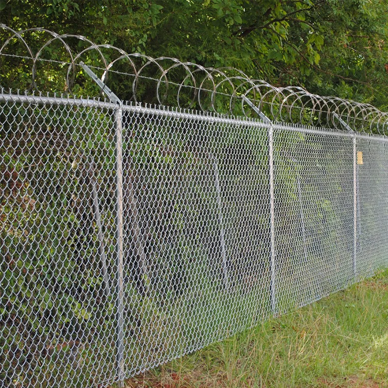 Wholesale galvanized cyclone wire mesh farm fence safety PVC coated galvanized iron diamond chain link fence