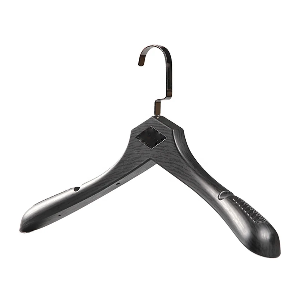 Luxury thick plastic clothes hanger for large coat Heavy duty durable plastic hangers for winter