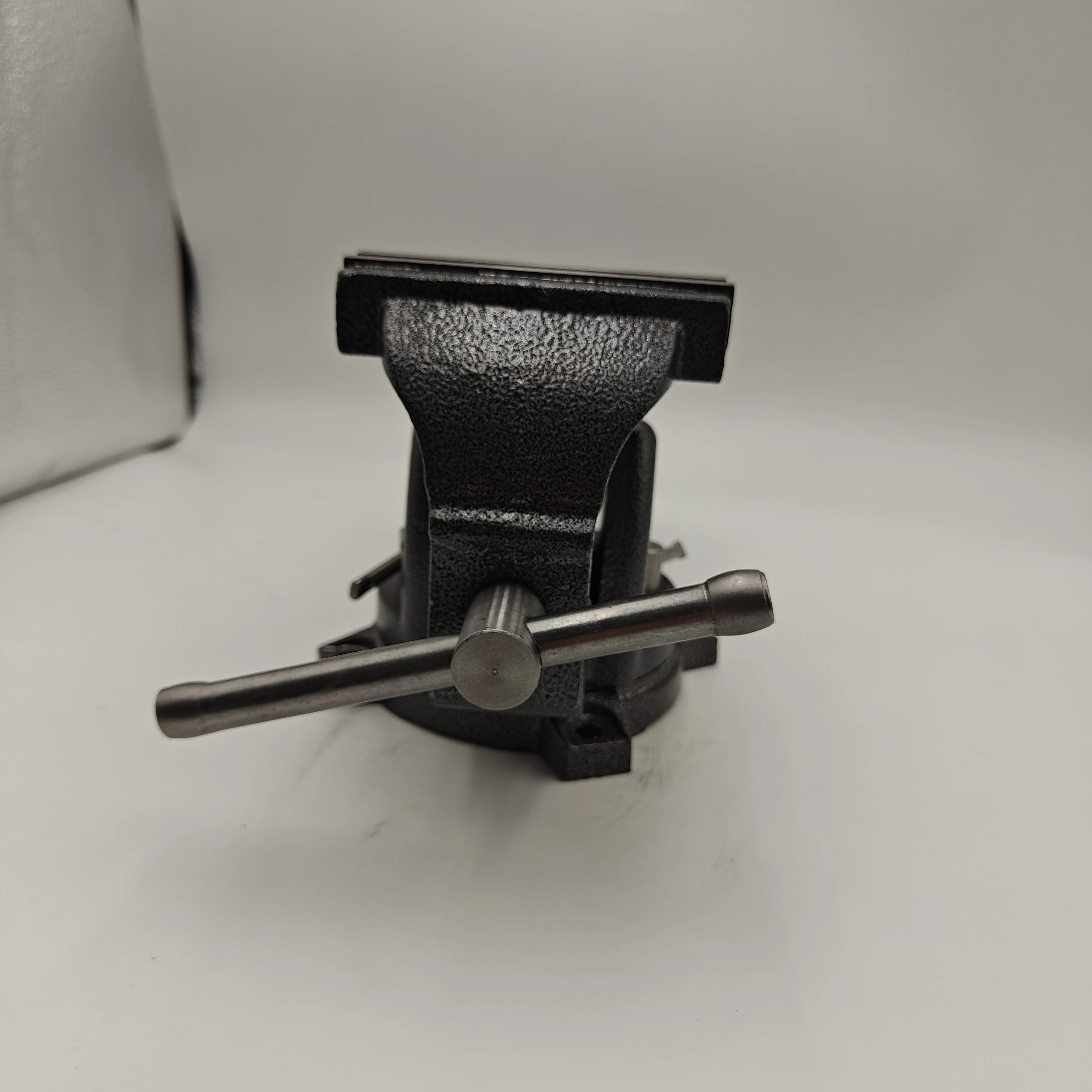 Multi-purpose industrial professional repair tool set ductile iron fixed vise