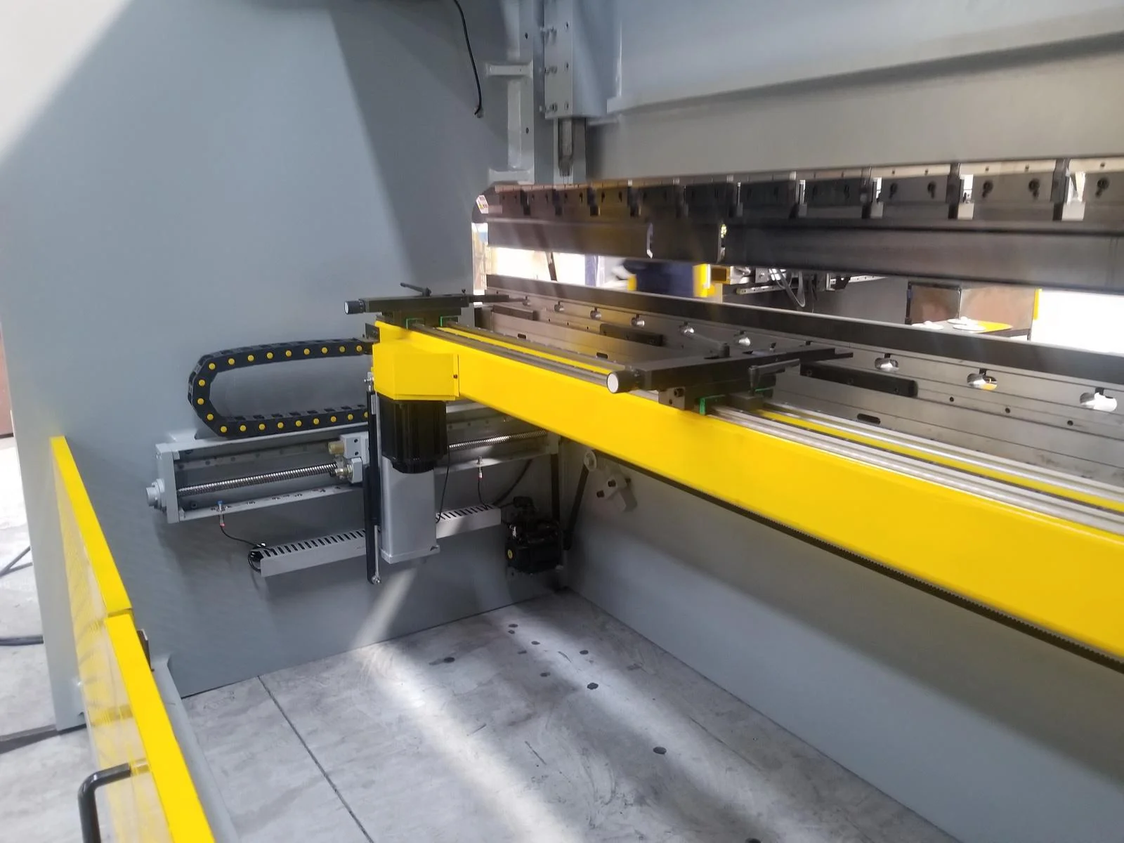 High quality cnc press brake WD67K press brake bending machine with DA66T controller