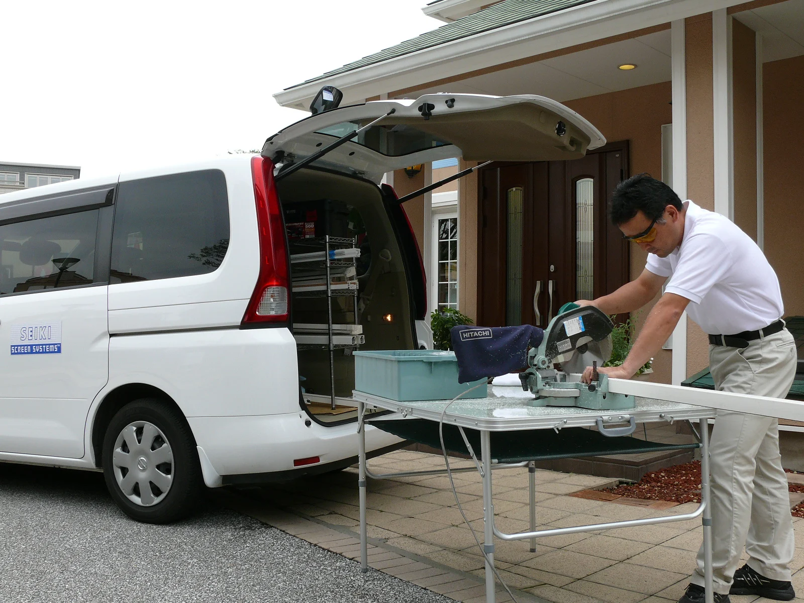 
Hot sale technology program boxes home furnature assemble service 