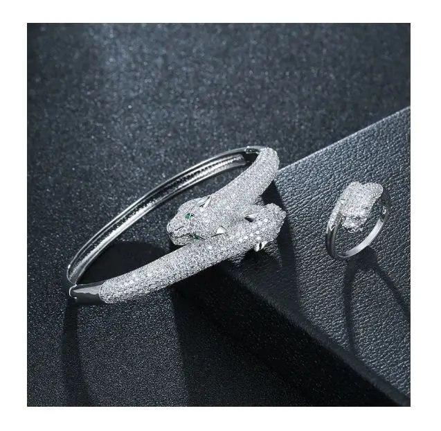 
New Fashion European Vintage Style Multilayer Handmade Woven Leopard Leather Stainless Steel Bracelet 