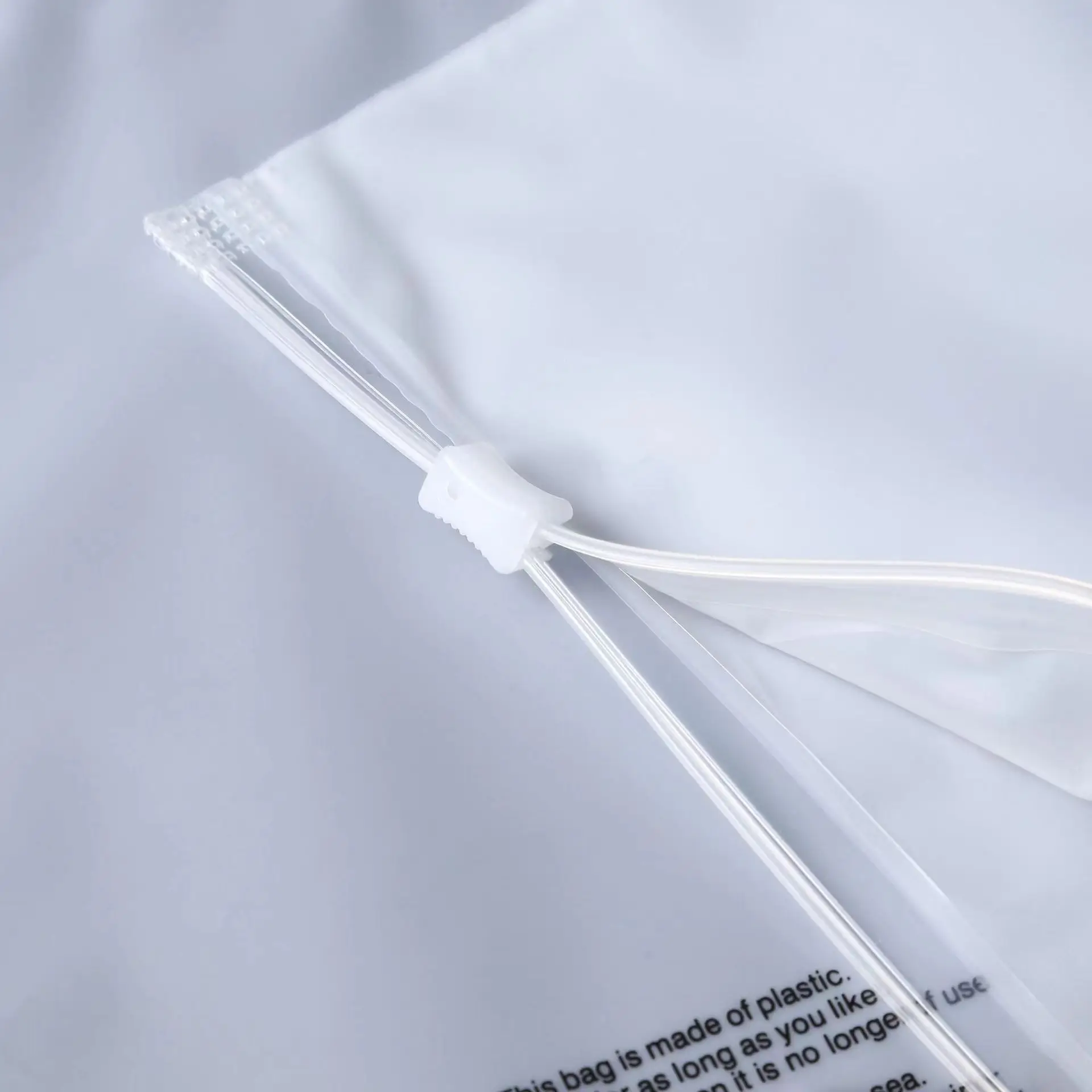 Custom Resealable Biodegradable Frosted Plastic Slider Zipper Bag with Logo Bags for Clothing