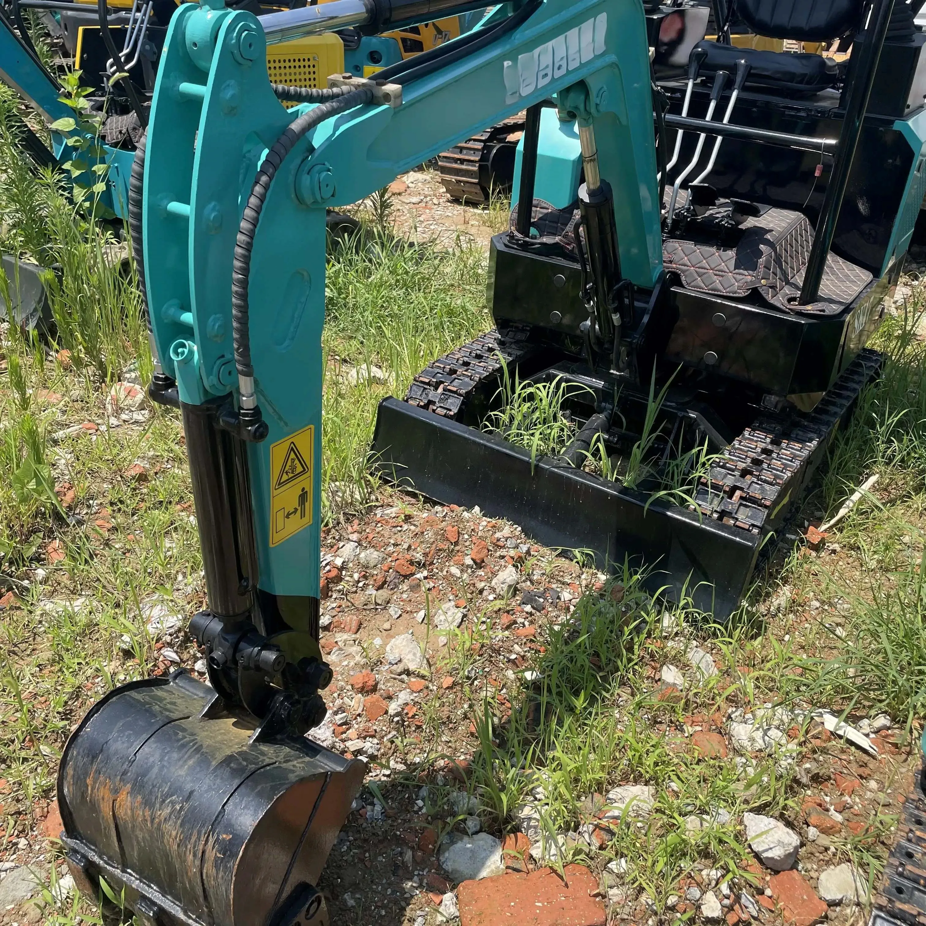 1.7ton мини sk17 экскаватор в наличии Sk55sr-5 sk35r компактный и гибкий