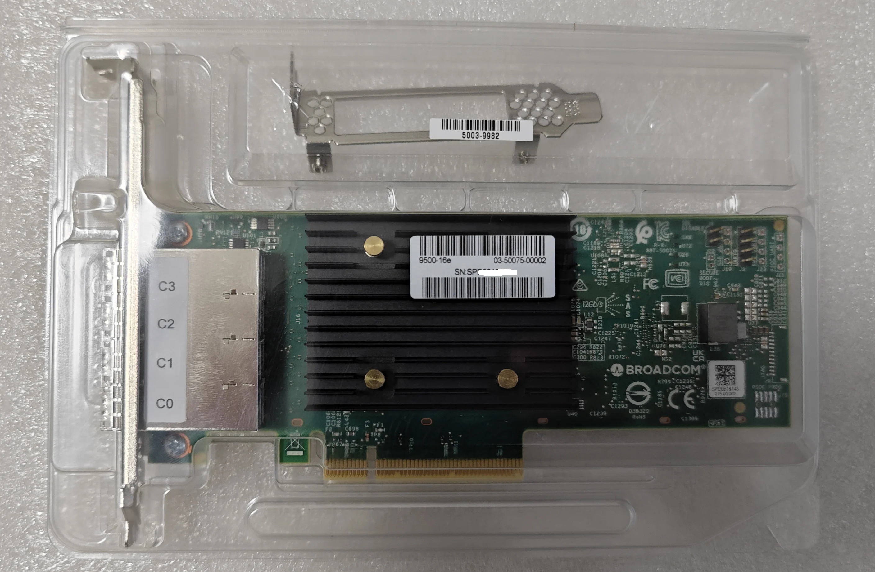 Broadcom SAS 9500-16e 05-50075-00  PCIe x8 4.0 4x SFF-8644 12G SAS NVMe HBA HDD SSD NVMe JBOD